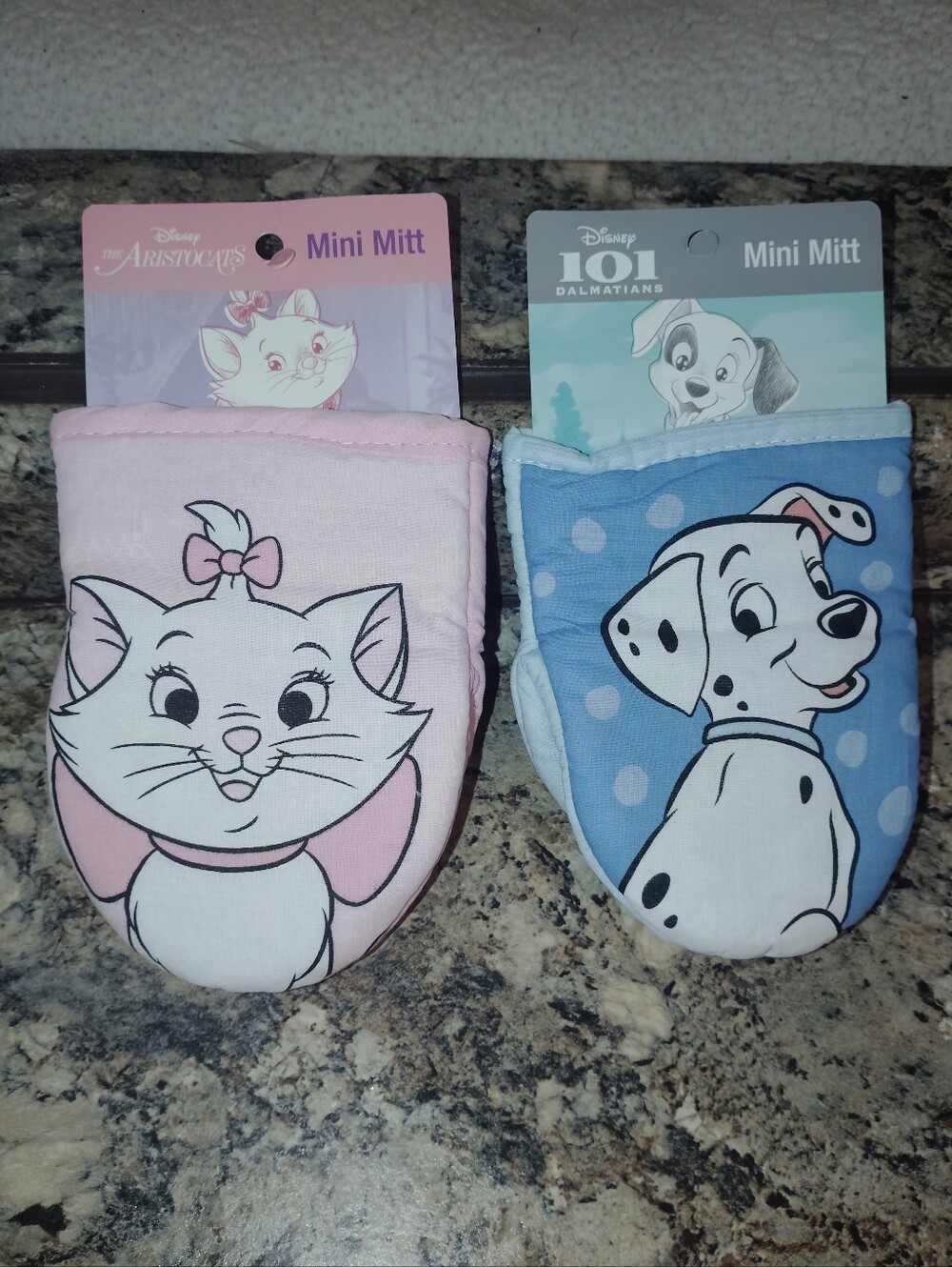 Disney Kids Mini Mitts - Pink Marie & Blue 101 Dalmatians New